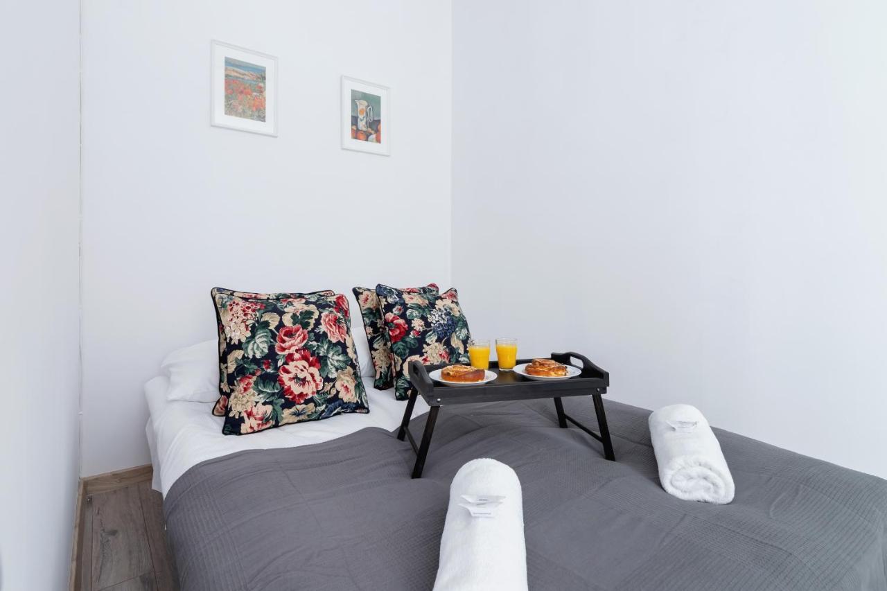 Apartment Bosacka Cracow By Noclegi Renters Krasków Exterior foto